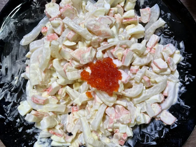 Салат з морепродуктів «Нептун» рецепт - Крок 6
