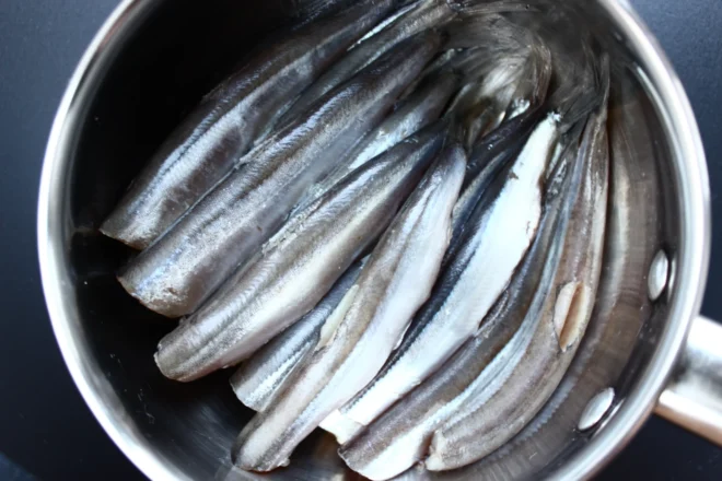 Шпроти з мойви рецепт - Крок 4